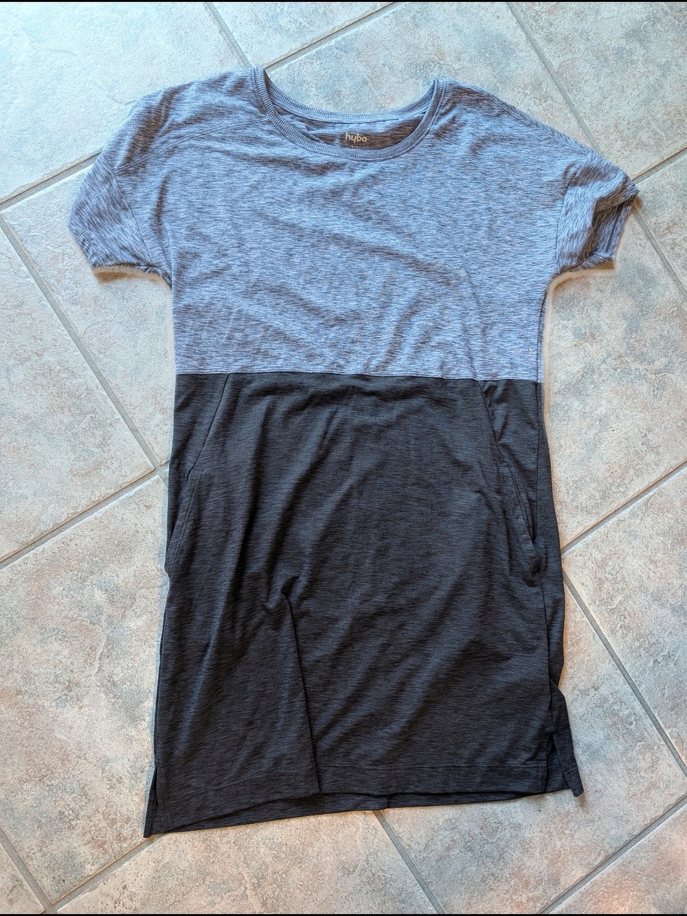 Hyba Activewear Colorblock T-shirt Dress Grey/Charcoal Size Small